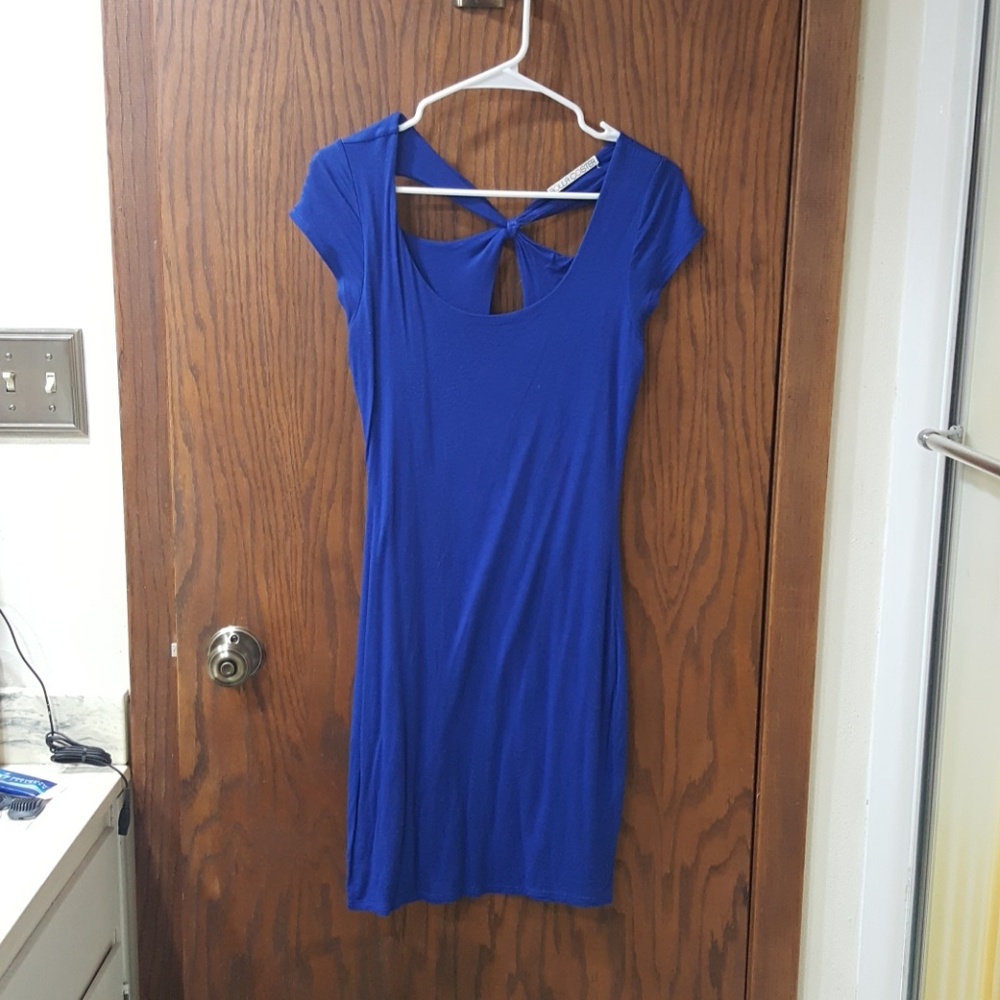 Blue bodycon dress